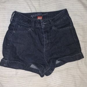 Black High waisted Arizona Shorts